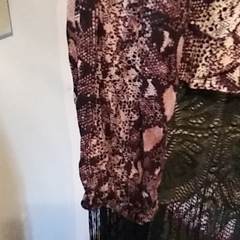 Angie Python Snake Print Long-sleeve Blouse - Picture 6 of 10